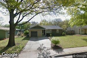 1034 Hilltop Dr, Lawrence, KS 66044