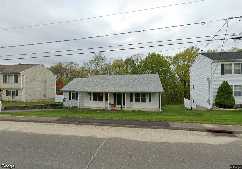 84 Westport Dr, Waterbury, CT 06706 - photo 1