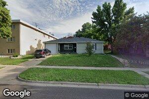 412 N 1st St, Bismarck, ND 58501