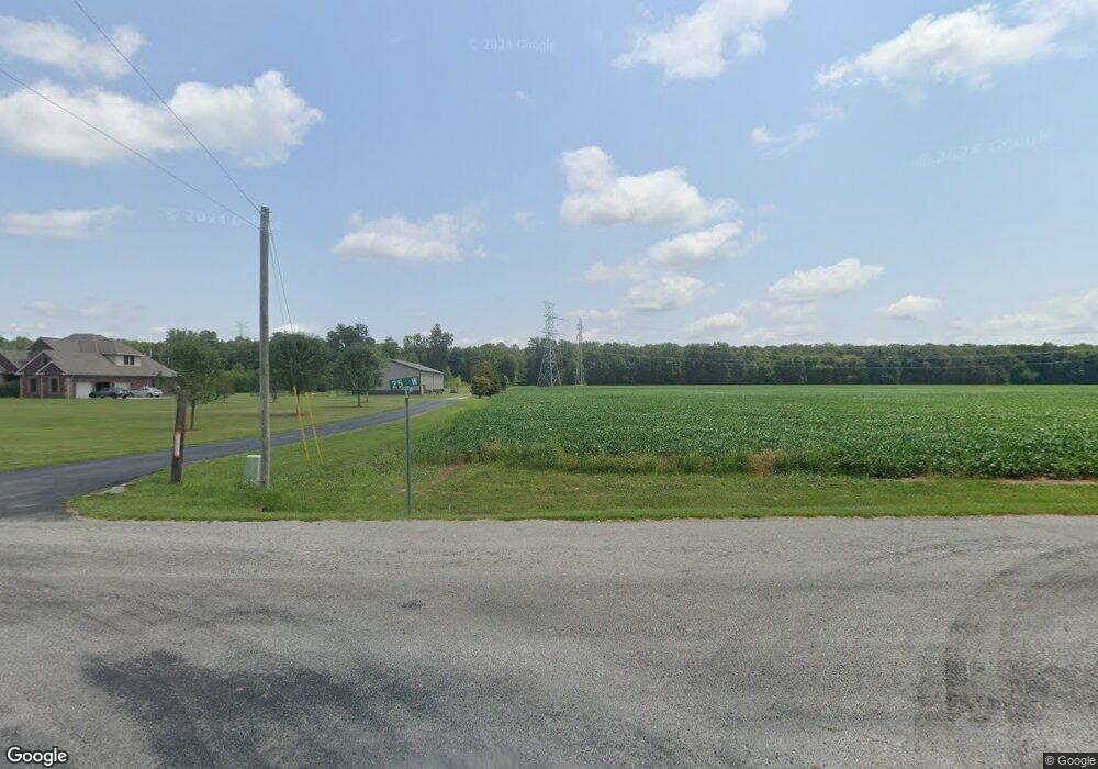 2 E 700 S, Columbus, IN 47201 - photo 1