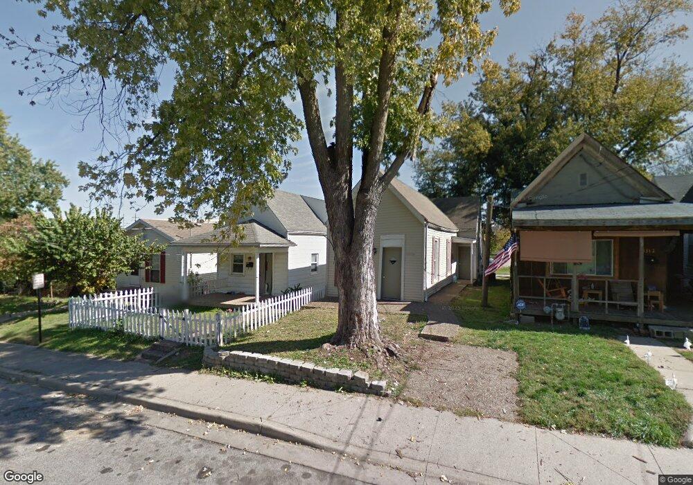 1516 Locust St, New Albany, IN 47150 - photo 1