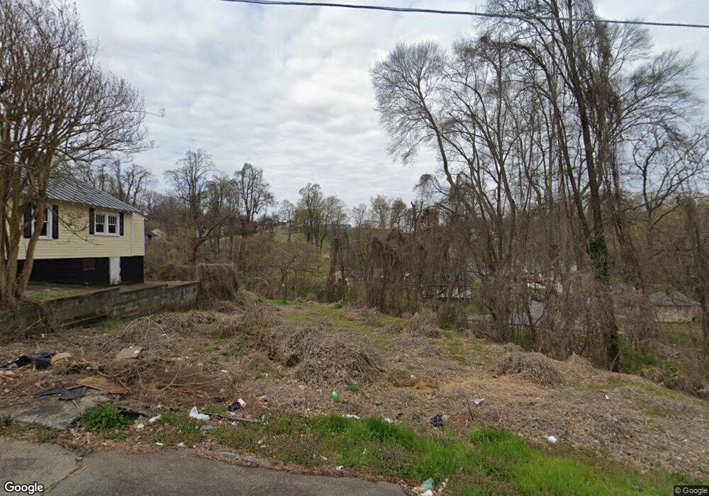 114 N Branch St, Reidsville, NC 27320 - photo 1