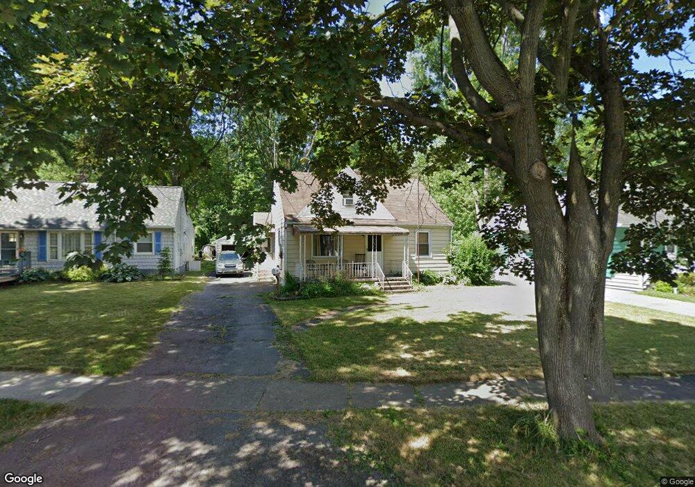 1398 Weaver Pkwy, North Tonawanda, NY 14120 - photo 1