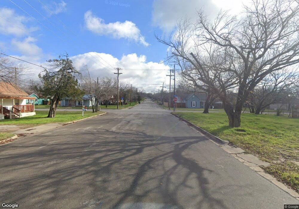 0 Soward unit 13387659, Weatherford, TX 76086 - photo 1