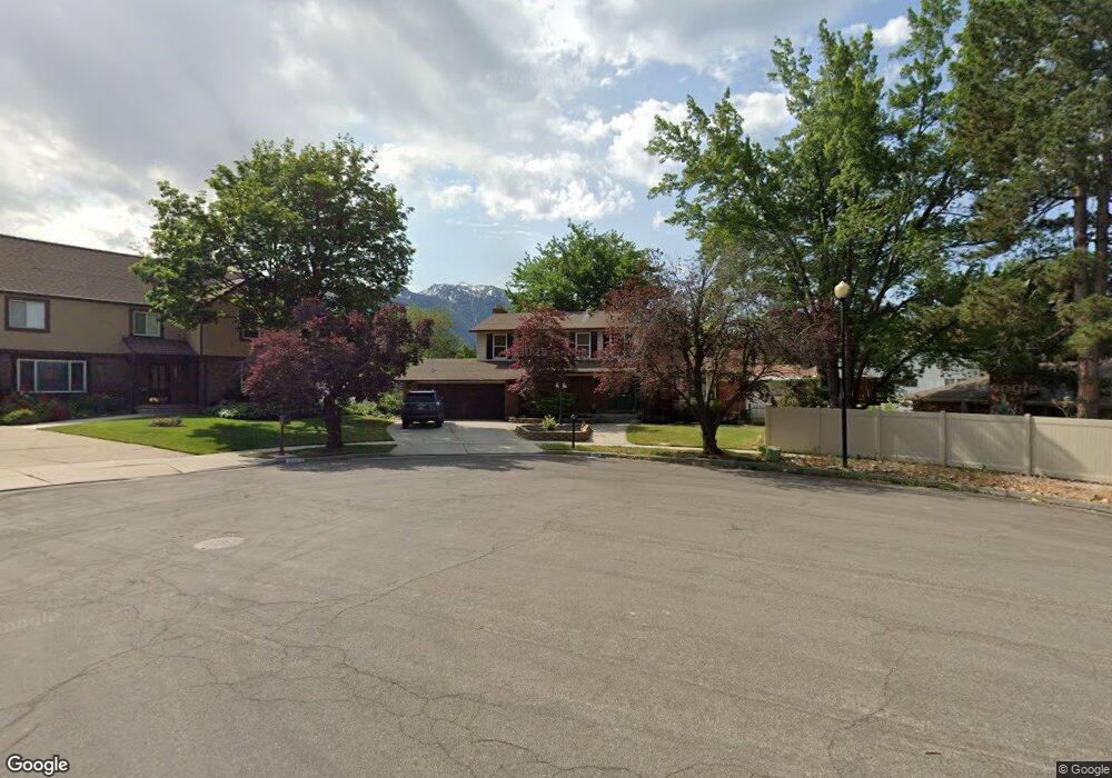 2030 E Stonewood Cir, Sandy, UT 84093 - photo 1