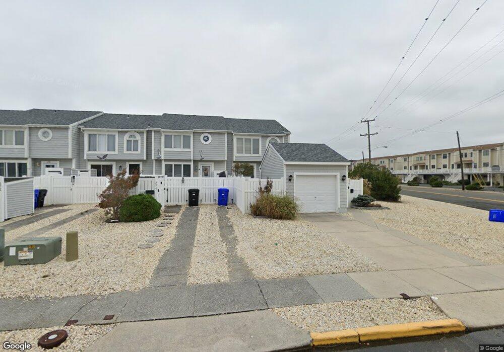 274 12th St unit 5, Avalon, NJ 08202 - photo 1