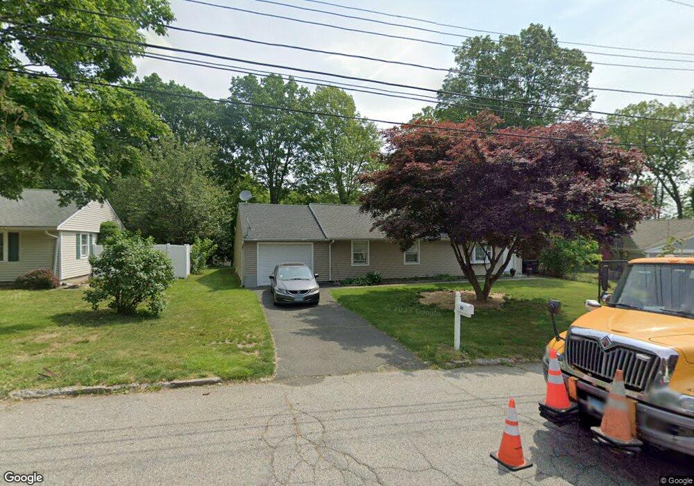 85 Little Deer Rd, Bridgeport, CT 06606 - photo 1