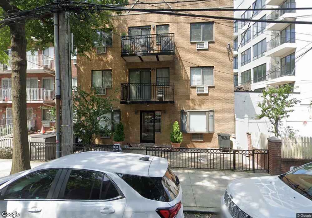 2512 36th St, Long Island City, NY 11103 - photo 1