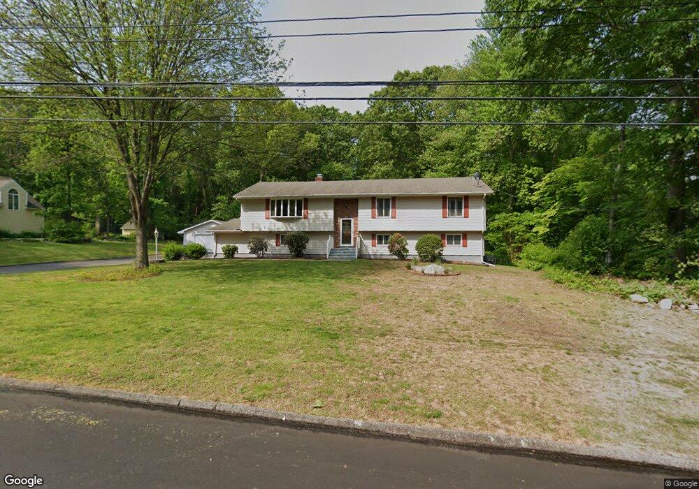 205 Hinman St, Stratford, CT 06614 - photo 1