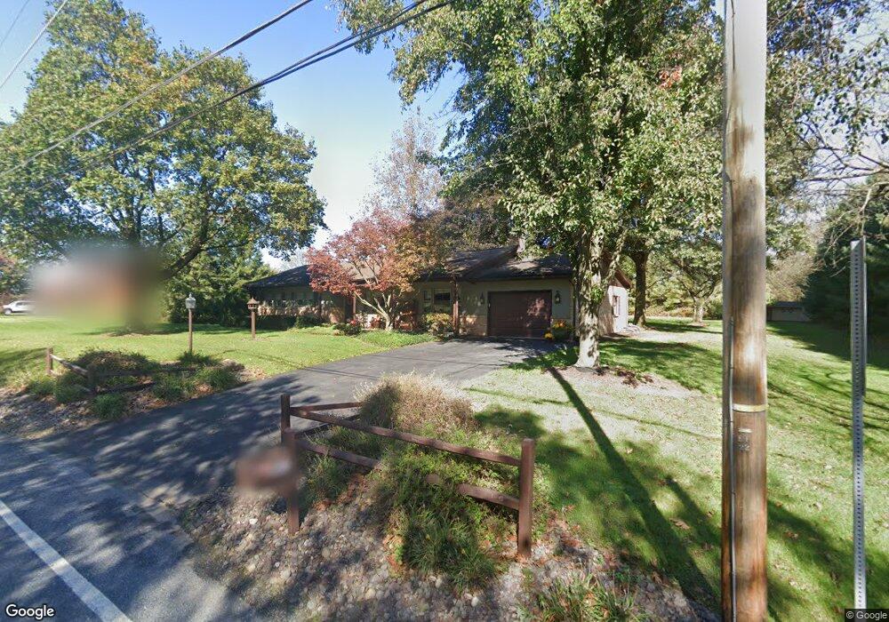 1204 Cross Keys Rd, Reading, PA 19605 - photo 1