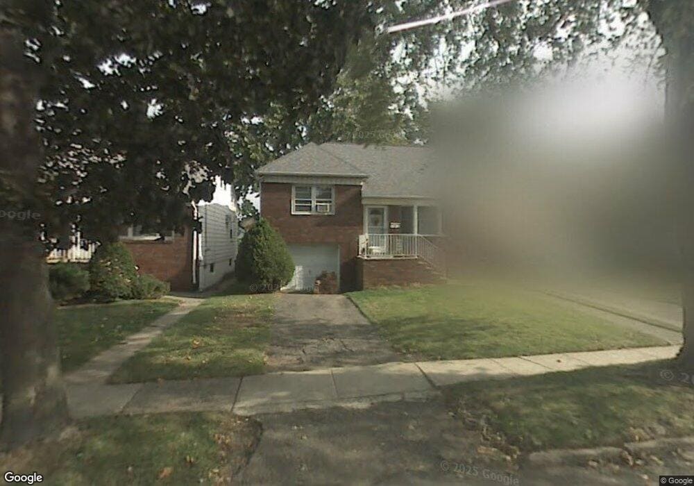 714 Lewandowski St, Lyndhurst, NJ 07071 - photo 1