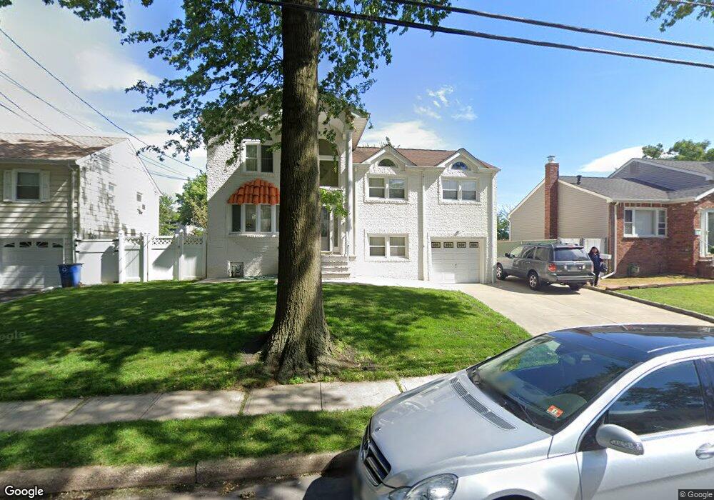 717 Colonial Arms Rd, Union, NJ 07083 - photo 1