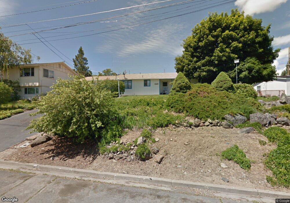 120 S Rogers St, Klamath Falls, OR 97601 - photo 1