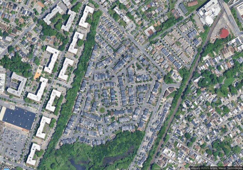 19 Studio Ln, Staten Island, NY 10304 - photo 1