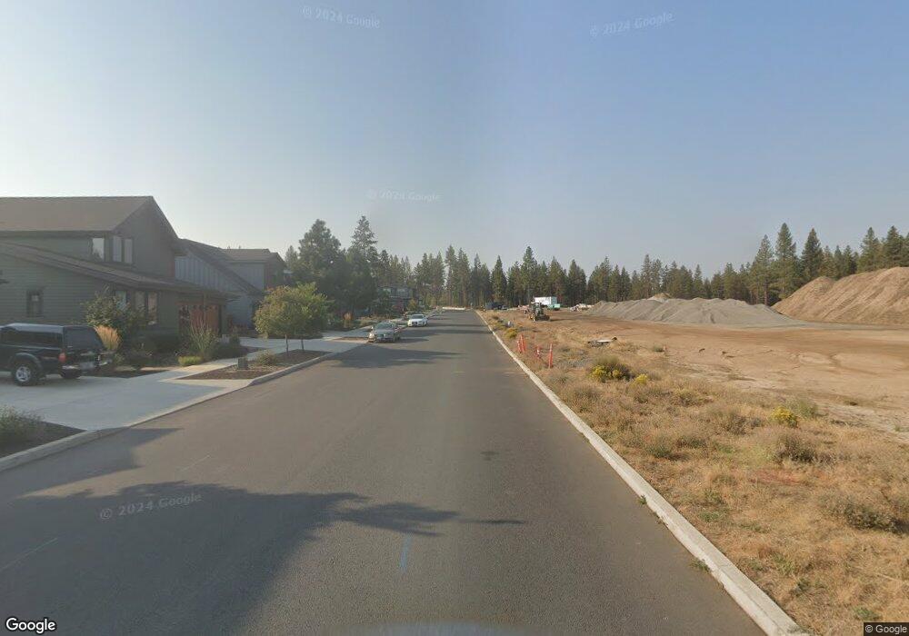 61070 Bachelor View Rd, Bend, OR 97702 - photo 1