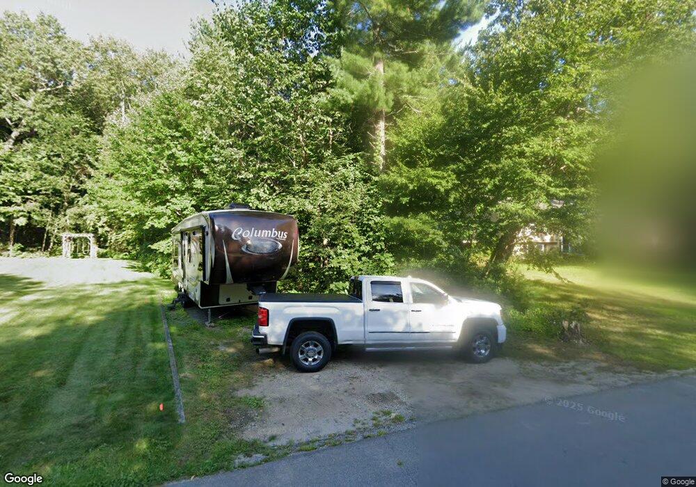 19 Winchester Dr, MerriMacK, NH 03054 - photo 1