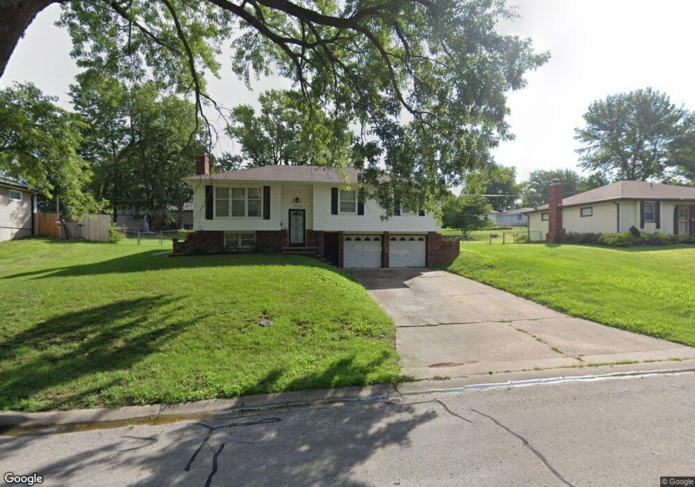 12508 W 52nd St, Shawnee, KS 66216 - photo 1