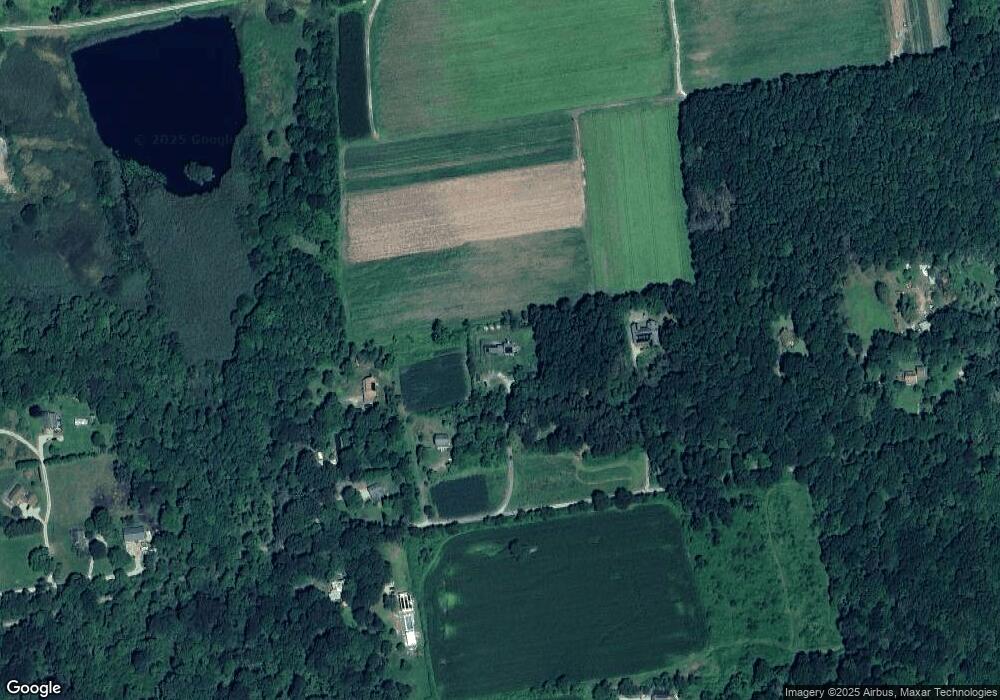 70 Holly Berry Hill Rd, Little Compton, RI 02837 - photo 1