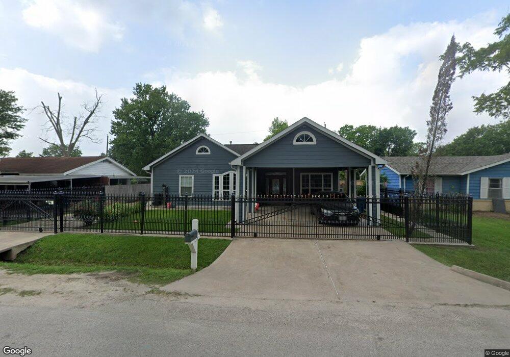 11715 Somerset Ln, Houston, TX 77093 - photo 1