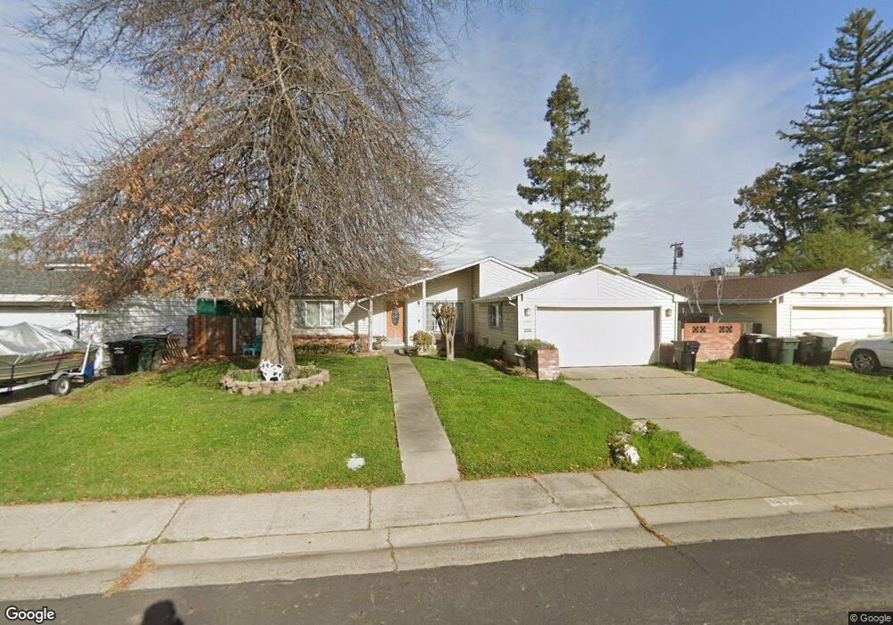 7580 South Pkwy, Sacramento, CA 95823 - photo 1