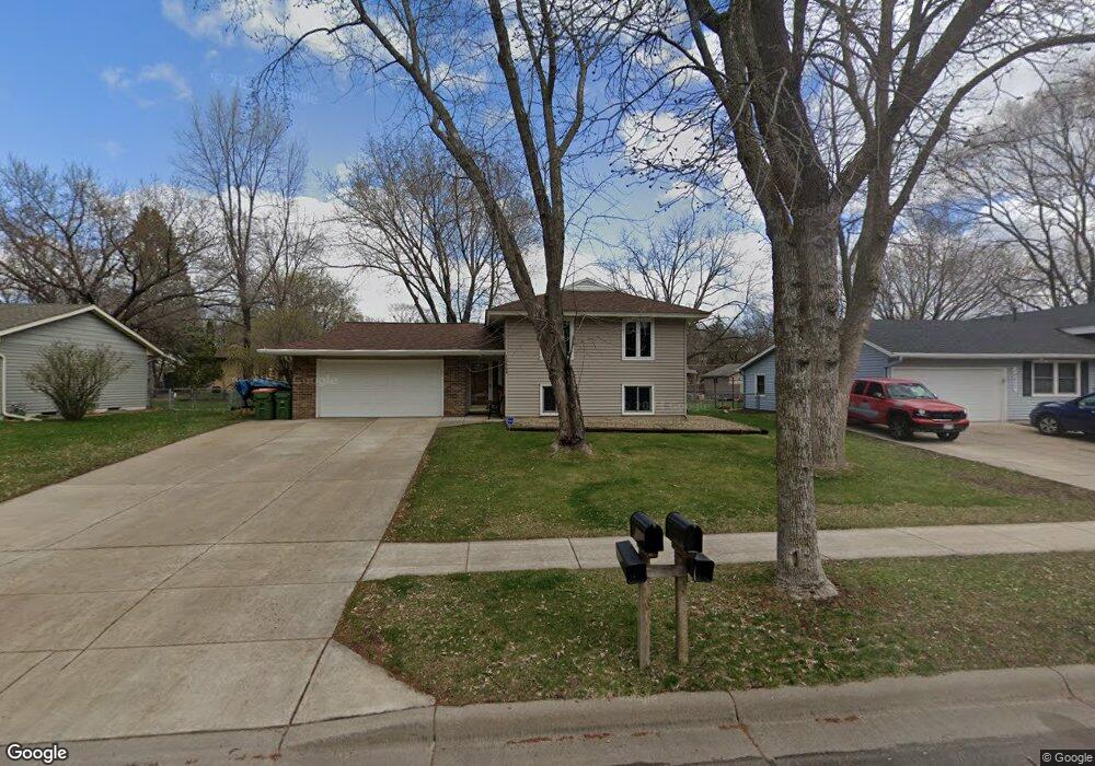 10665 Wren St NW, Coon Rapids, MN 55433 - photo 1