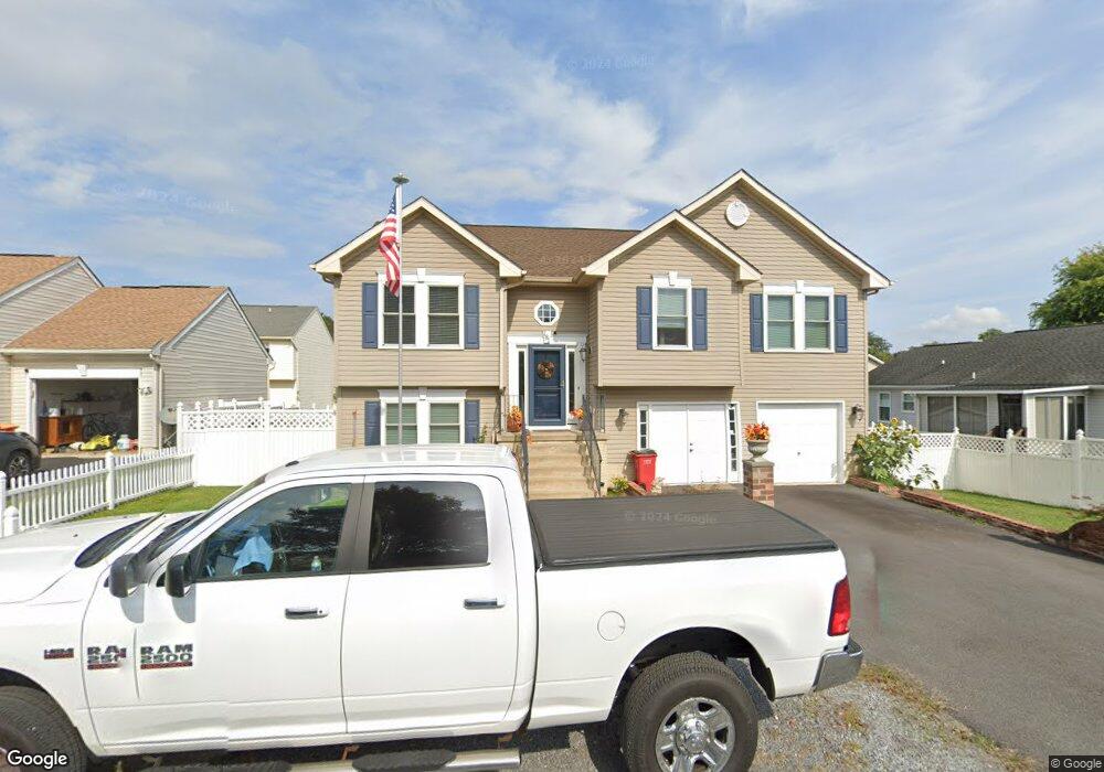 181 Ranson Estates Cir, Ranson, WV 25438 - photo 1