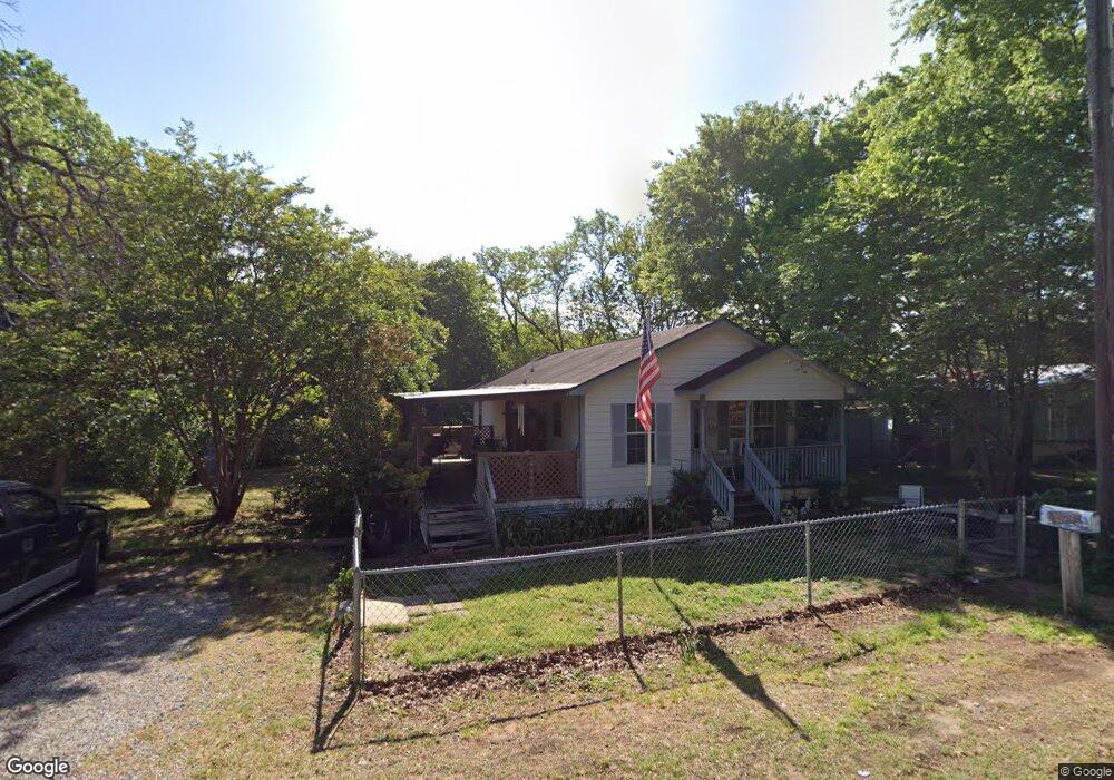 1906 S Crockett Ave, Denison, TX 75021 - photo 1