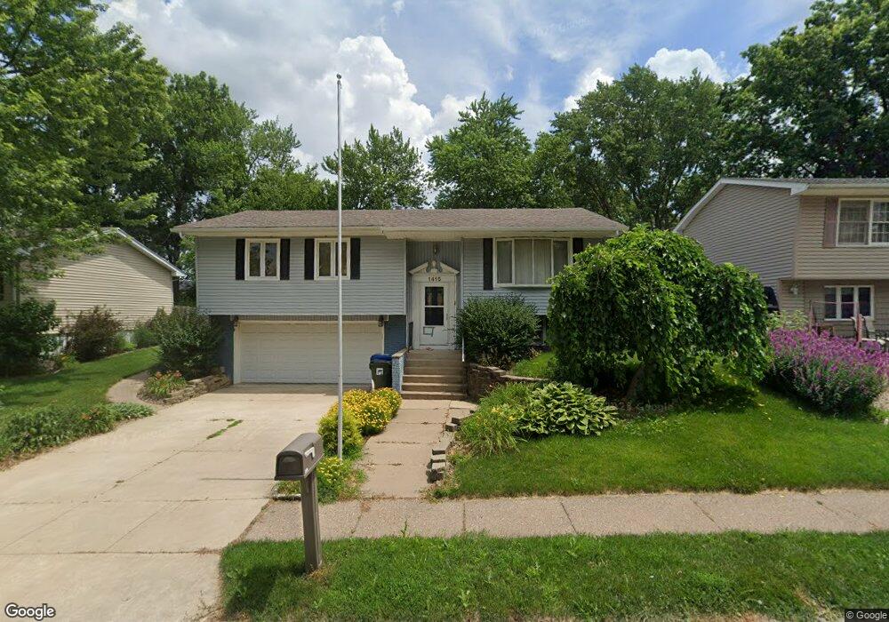 1415 Calvin St, Davenport, IA 52804 - photo 1