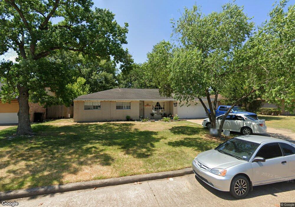 923 Mosher Ln, Houston, TX 77088 - photo 1