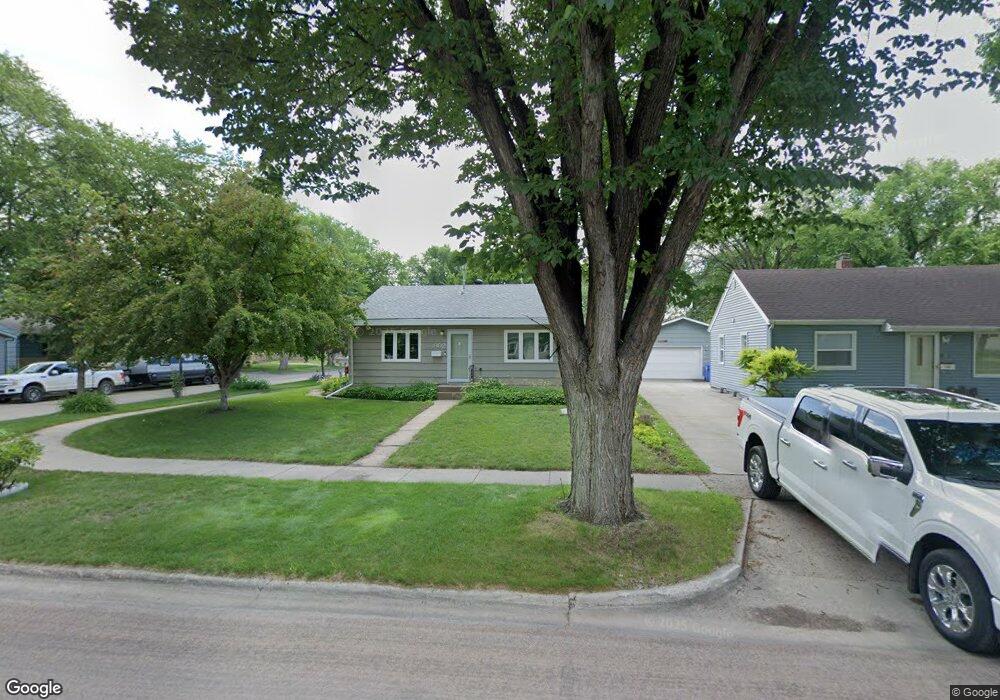 1802 11th Ave S, Fargo, ND 58103 - photo 1