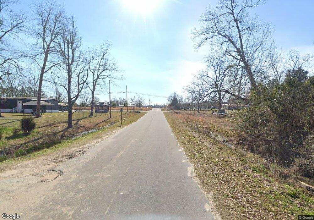 24 Eastman Ave, McRae-helena, GA 31037 - photo 1