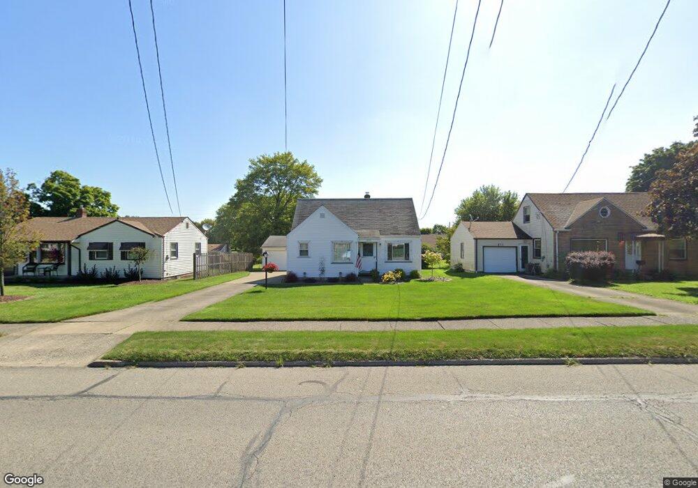 864 5th St, Struthers, OH 44471 - photo 1