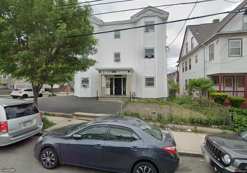 71 Chestnut St unit 4, Everett, MA 02149 - photo 1