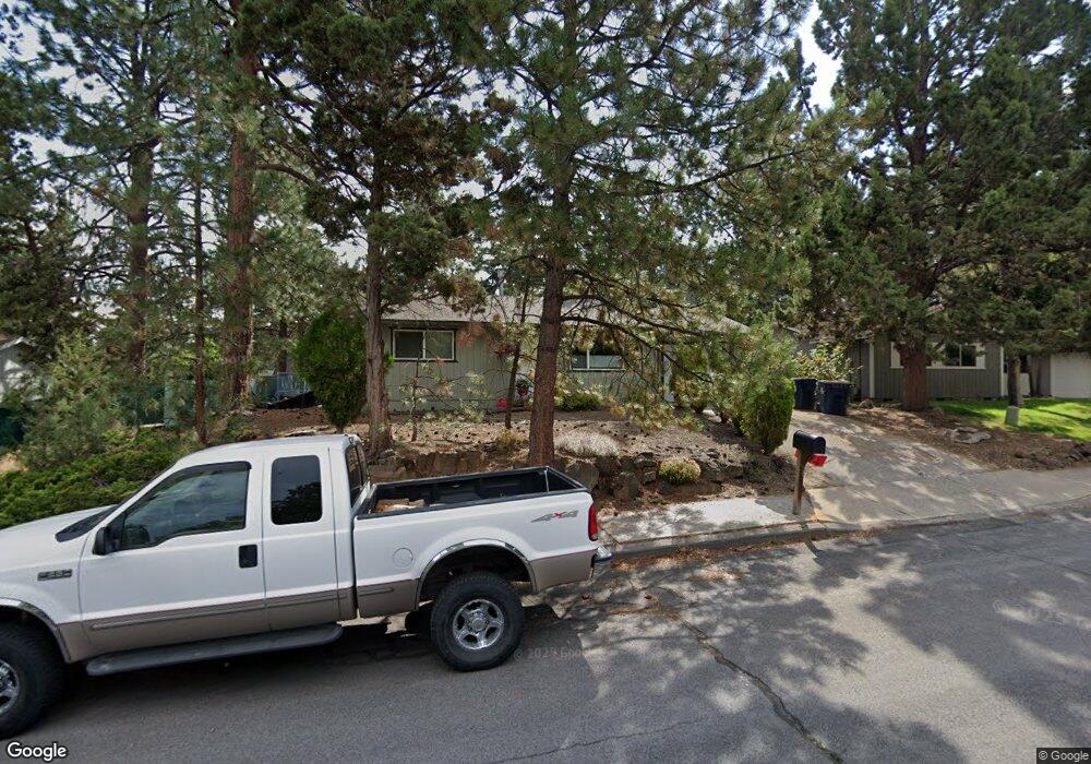 900 SE Douglas St, Bend, OR 97702 - photo 1