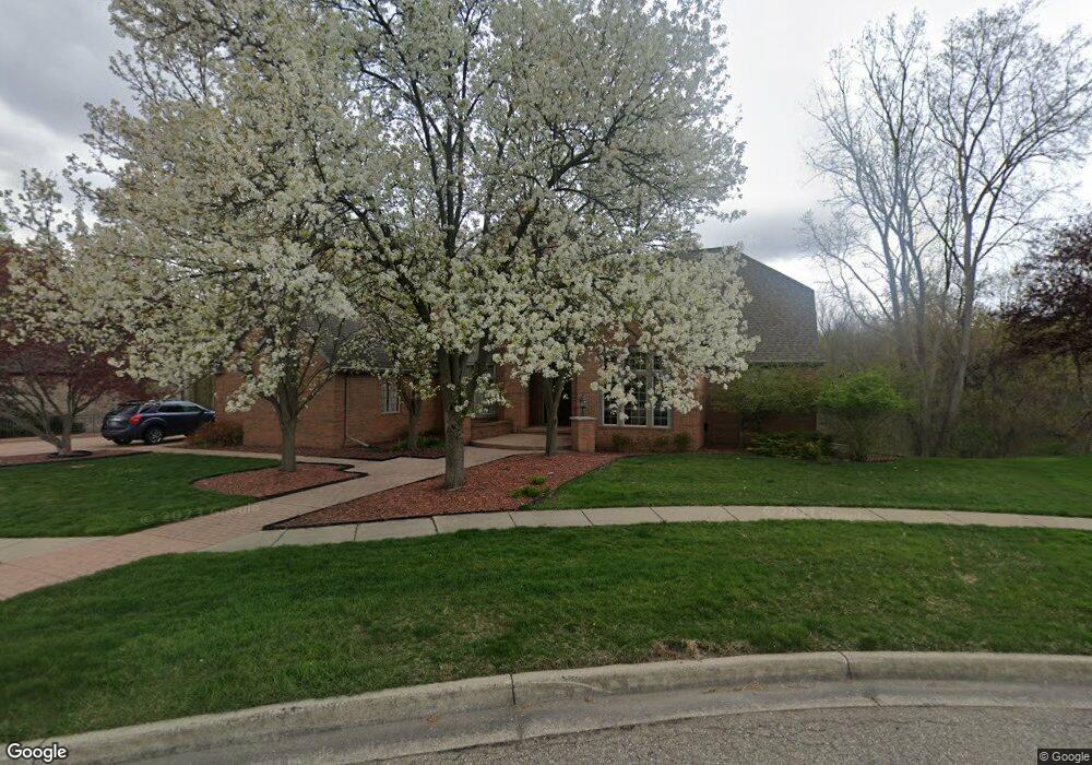 2637 Walmar Dr, Lansing, MI 48917 - photo 1