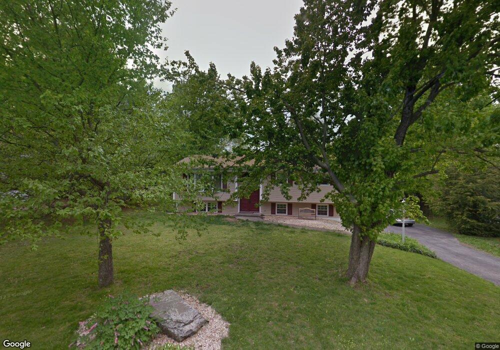 11 Waters Edge Rd, Poughkeepsie, NY 12601 - photo 1