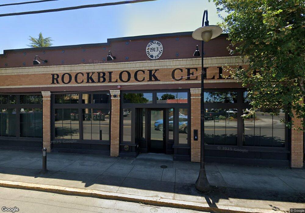 338 E Main St, Carlton, OR 97111 - photo 1