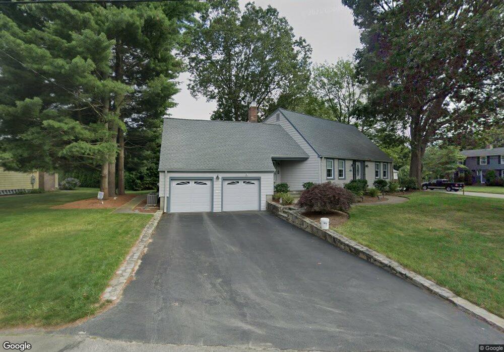505 Algonquin Dr, Warwick, RI 02888 - photo 1