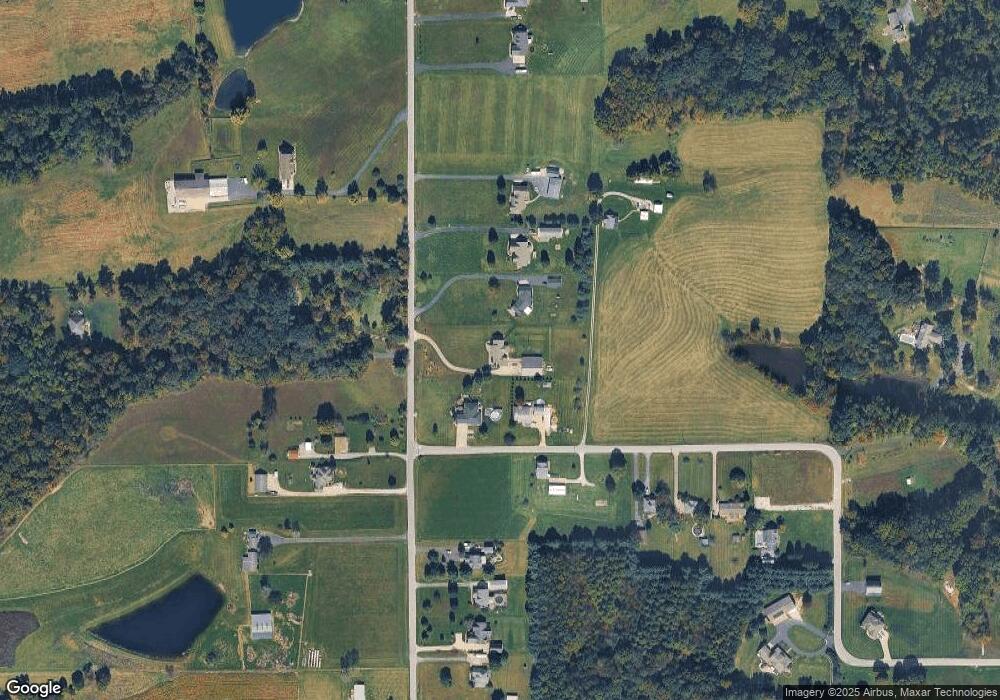 8640 Starlight Rd, Floyds Knobs, IN 47119 - photo 1