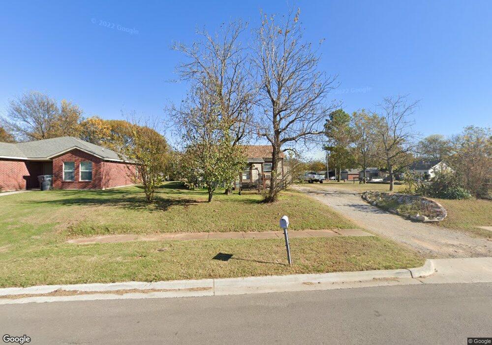 202 F St NE, Ardmore, OK 73401 - photo 1