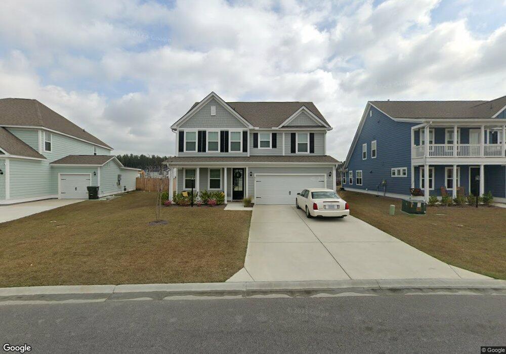 677 Yellow Leaf Ln, Summerville, SC 29486 - photo 1