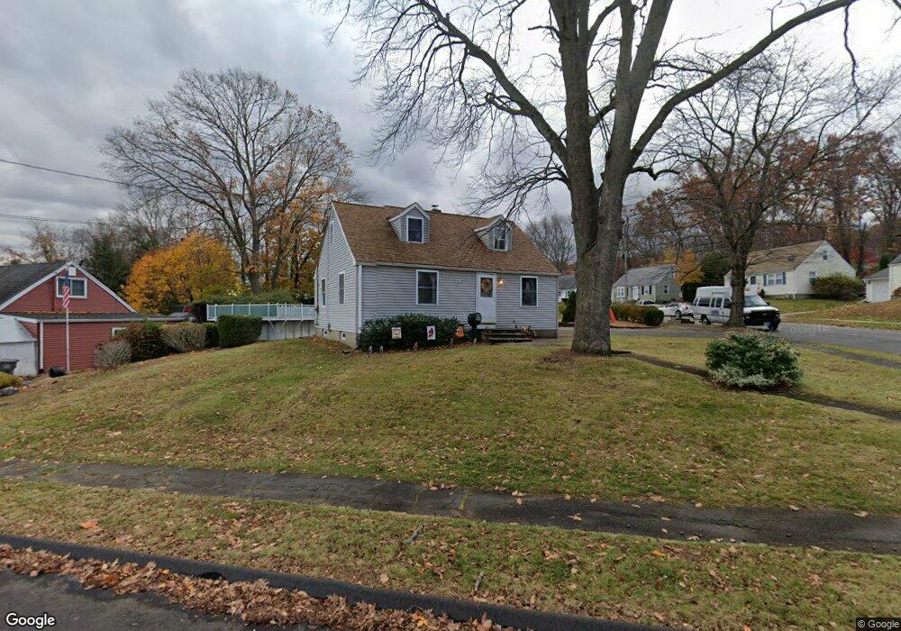 320 N Hoadley St, Naugatuck, CT 06770 - photo 1