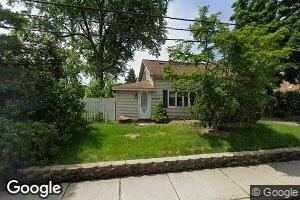 N51W34971 Lake Dr, Okauchee, WI 53069