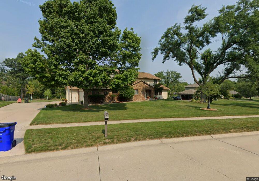 4231 Morelle Rd NE, Cedar Rapids, IA 52411 - photo 1