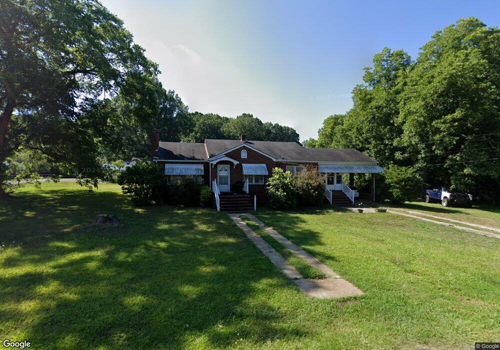 491 York St, Ramseur, NC 27316 - photo 1