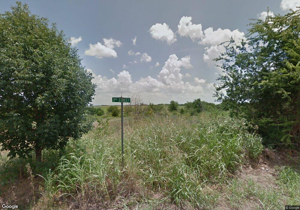 401 N 3rd St, Colbert, OK 74733 - photo 1