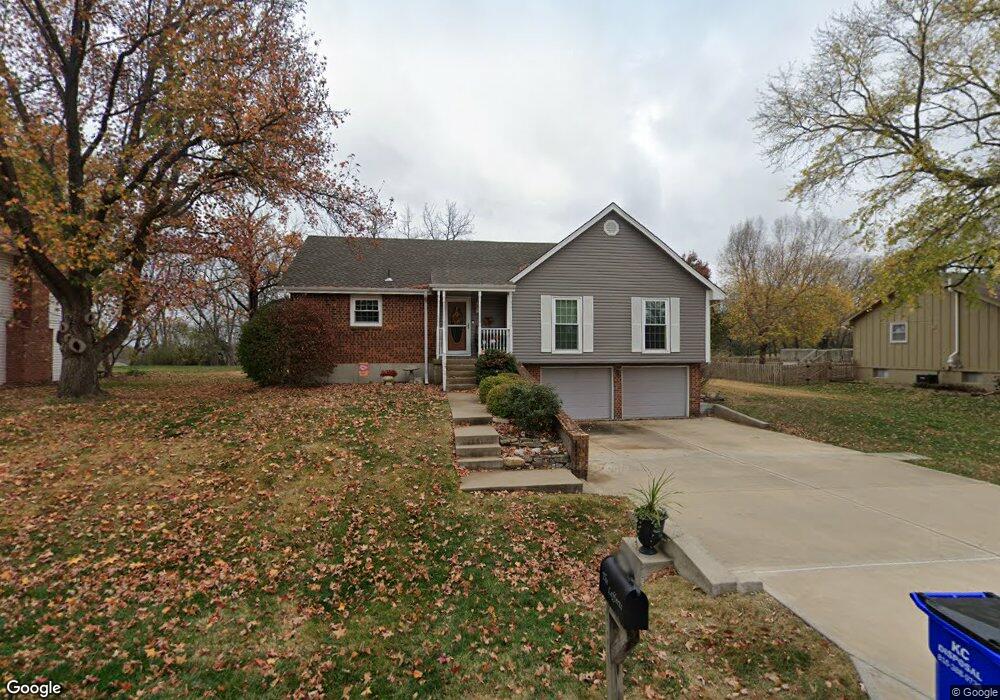 21321 W 70th St, Shawnee, KS 66218 - photo 1