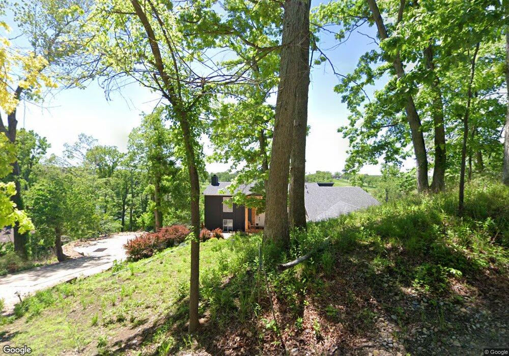 2570 Indian Hill Rd, Cedar Rapids, IA 52403 - photo 1