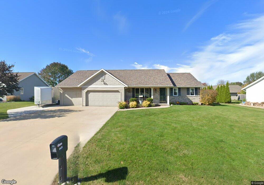 N9435 Handel Dr, Appleton, WI 54915 - photo 1