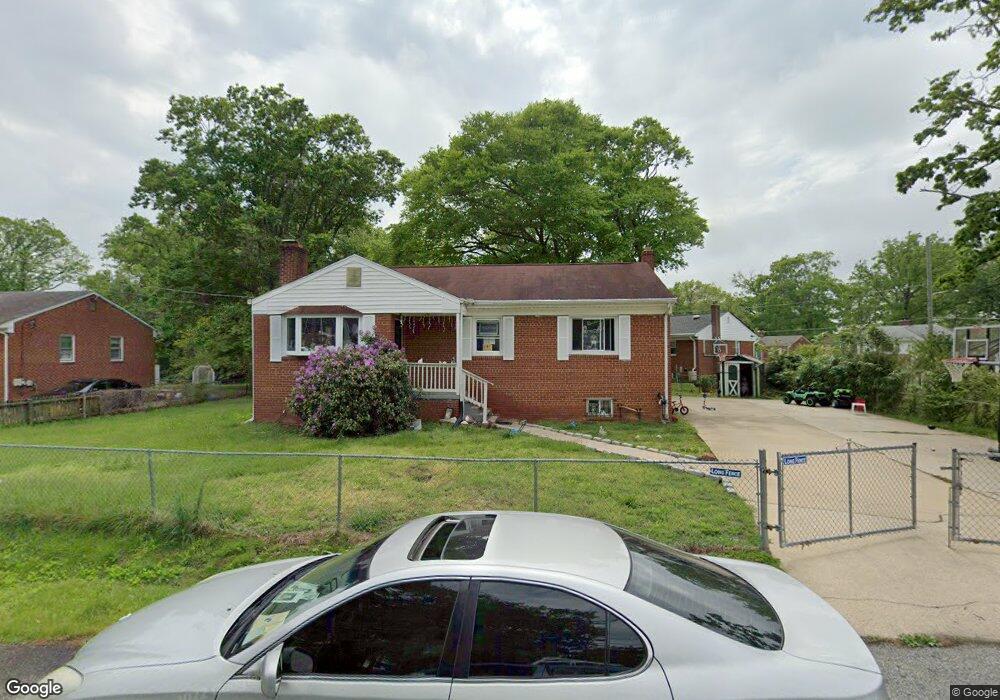 4905 Woodland Blvd, Oxon Hill, MD 20745 - photo 1